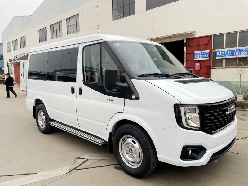 江铃福顺短轴底顶房车