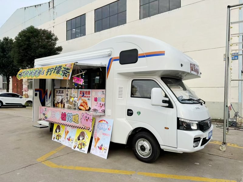 东风途逸移动餐饮售卖房车